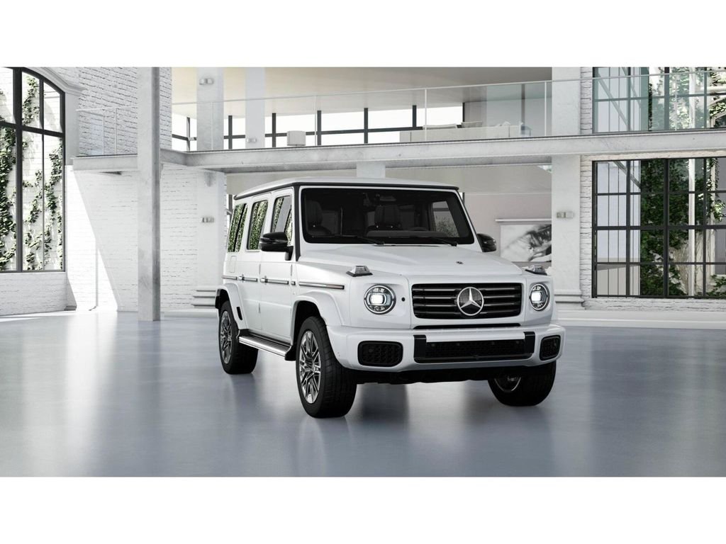 New 2025 MANUFAKTUR Moonlight White Magno Mercedes-Benz G 580 image 9