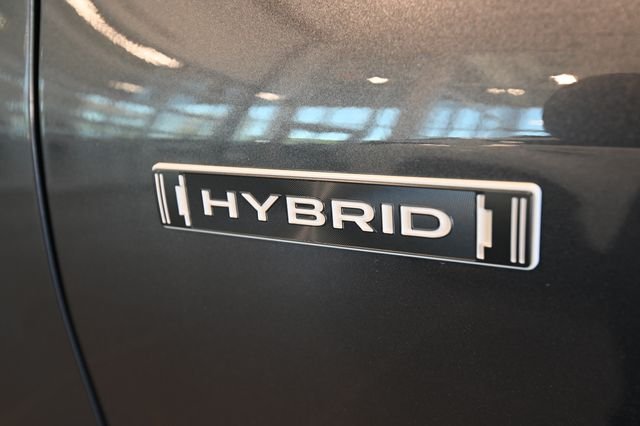 New 2026 MAGNETITE GRAY PEARL Subaru Limited Hybrid image 30
