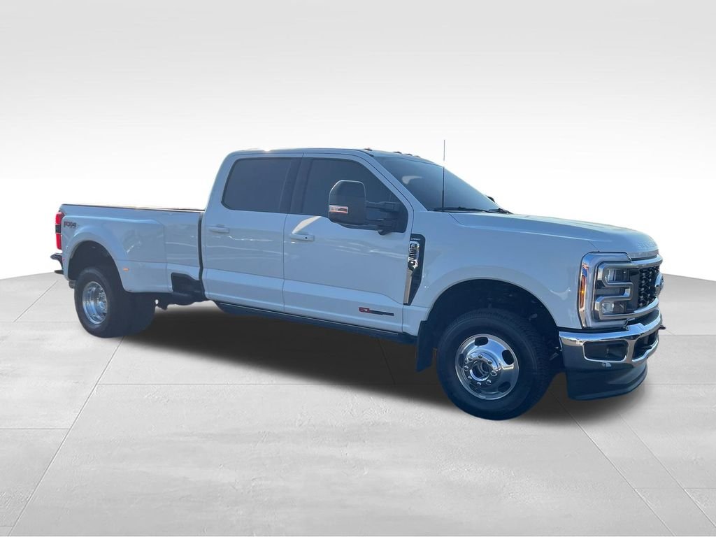 Used 2026 White Ford Lariat image 7
