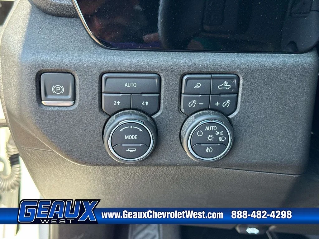 Used 2023 White Chevrolet LTZ image 42