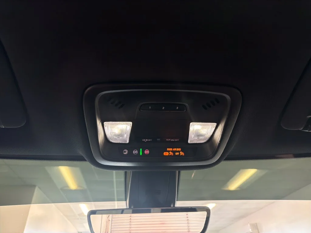 Used 2022 Black Chevrolet Premier image 22