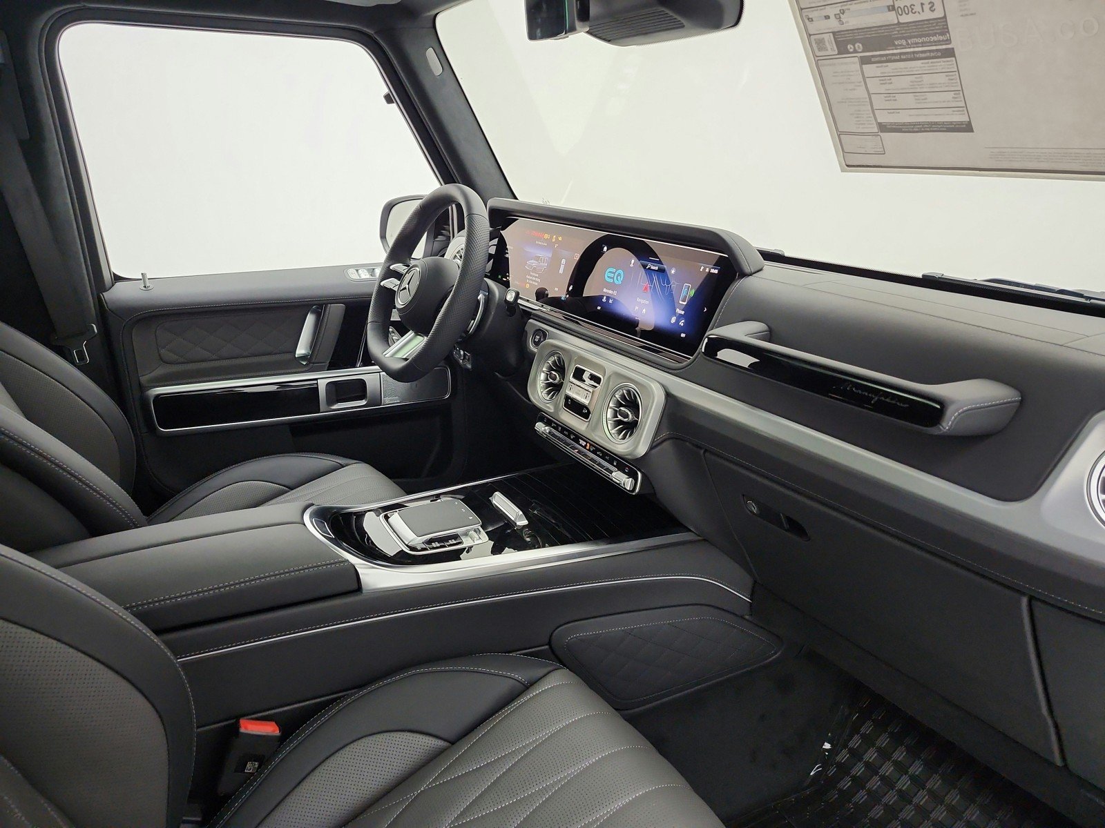 New 2027 Iridium Silver Metallic Mercedes-Benz G 580e SUV image 15