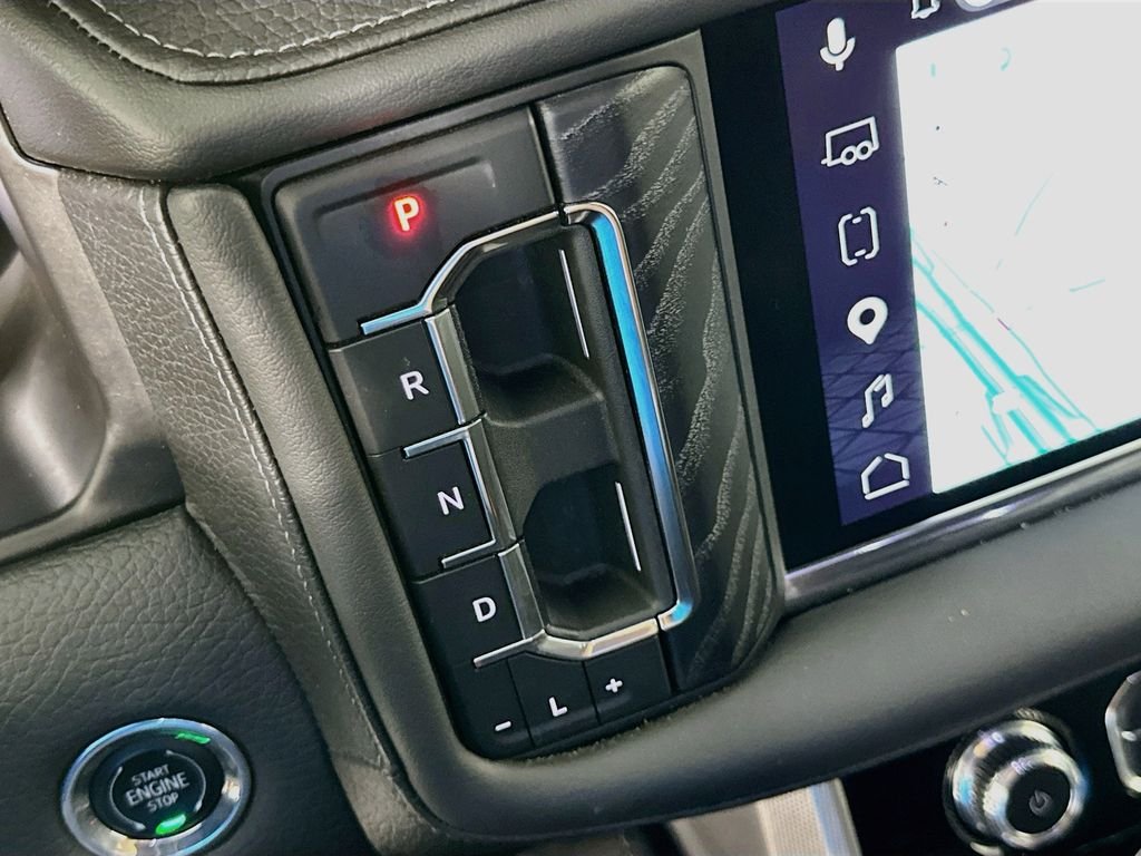 Used 2023 Onyx Black GMC Denali image 17