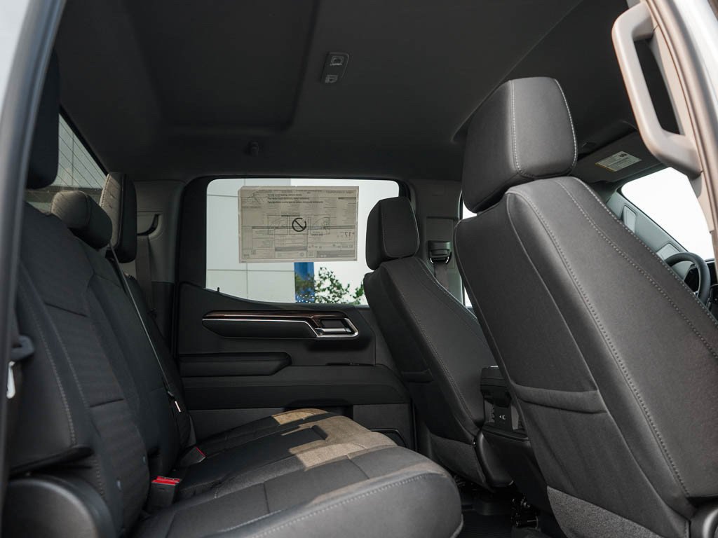 2026 Chevrolet Silverado 1500 LT - Photo 9