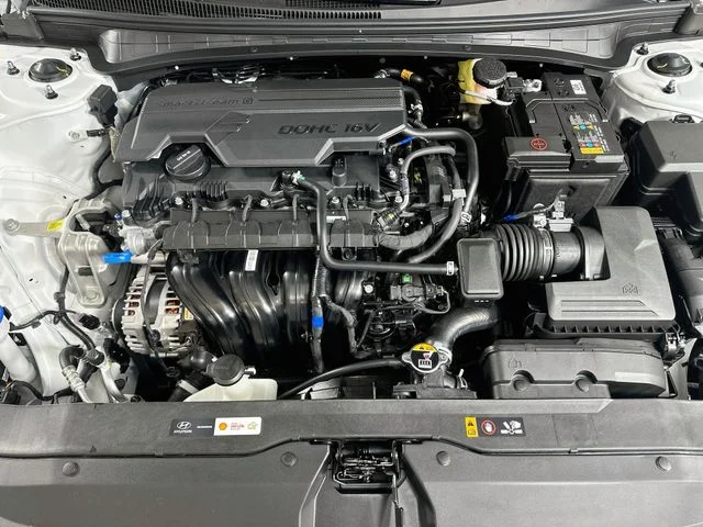 New 2026 Hyundai ELANTRA SEL Sport