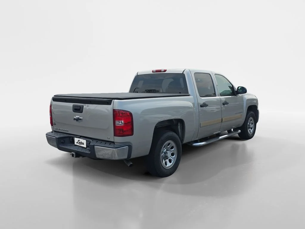 Used 2007 Silver Birch Metallic Chevrolet LT image 4