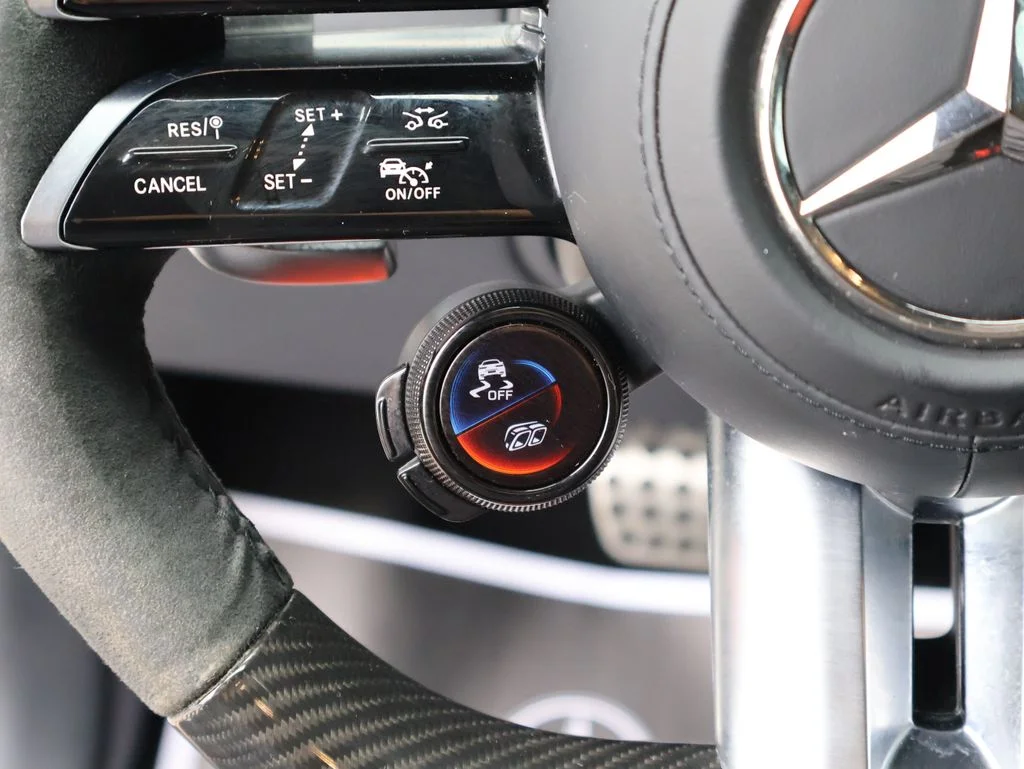 Used 2024 Polar White Mercedes-Benz GLE 53 AMG® image 35