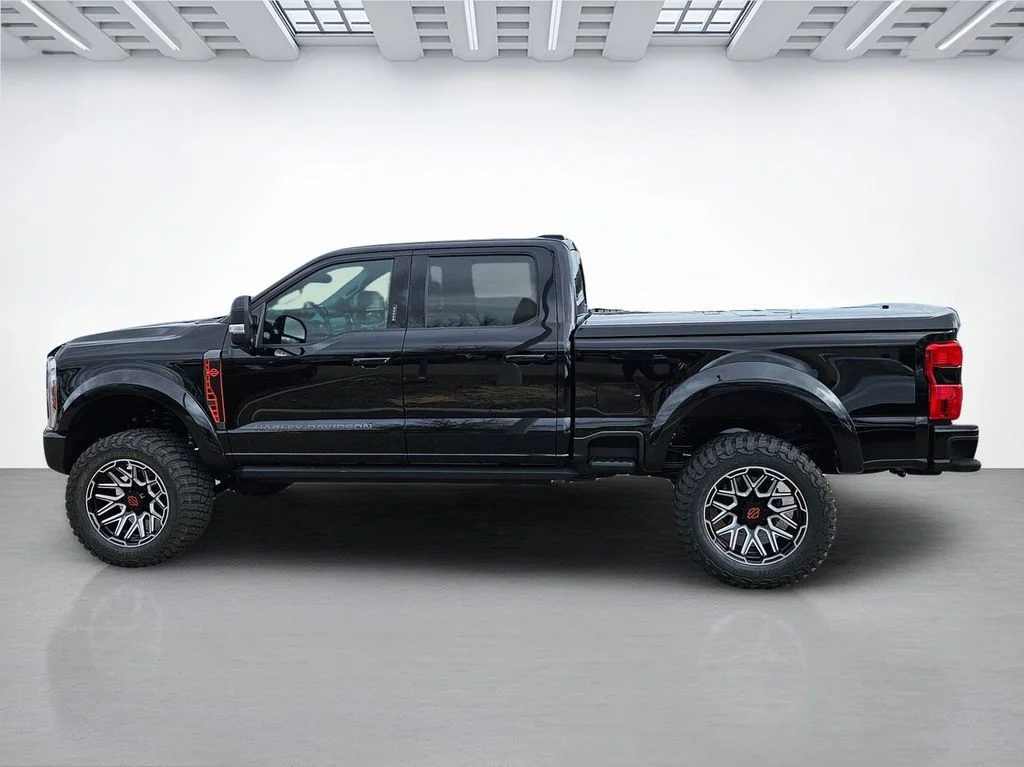 New 2026 Agate Black Metallic Ford F-250® Lariat® image 8