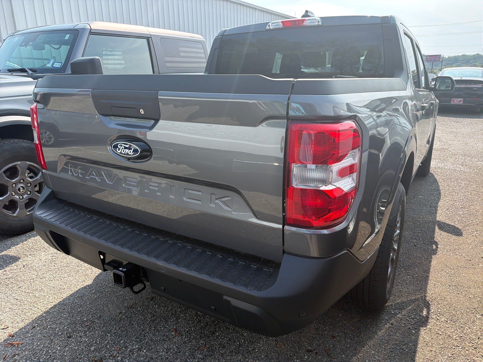 New 2026 Carbonized Gray Metallic Ford XLT image 4