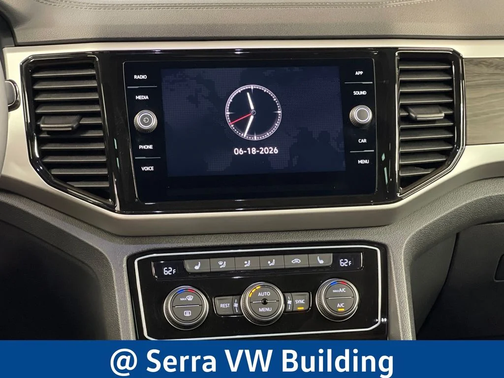 Used 2023 Gray Volkswagen 3.6L V6 SE w/Technology image 21