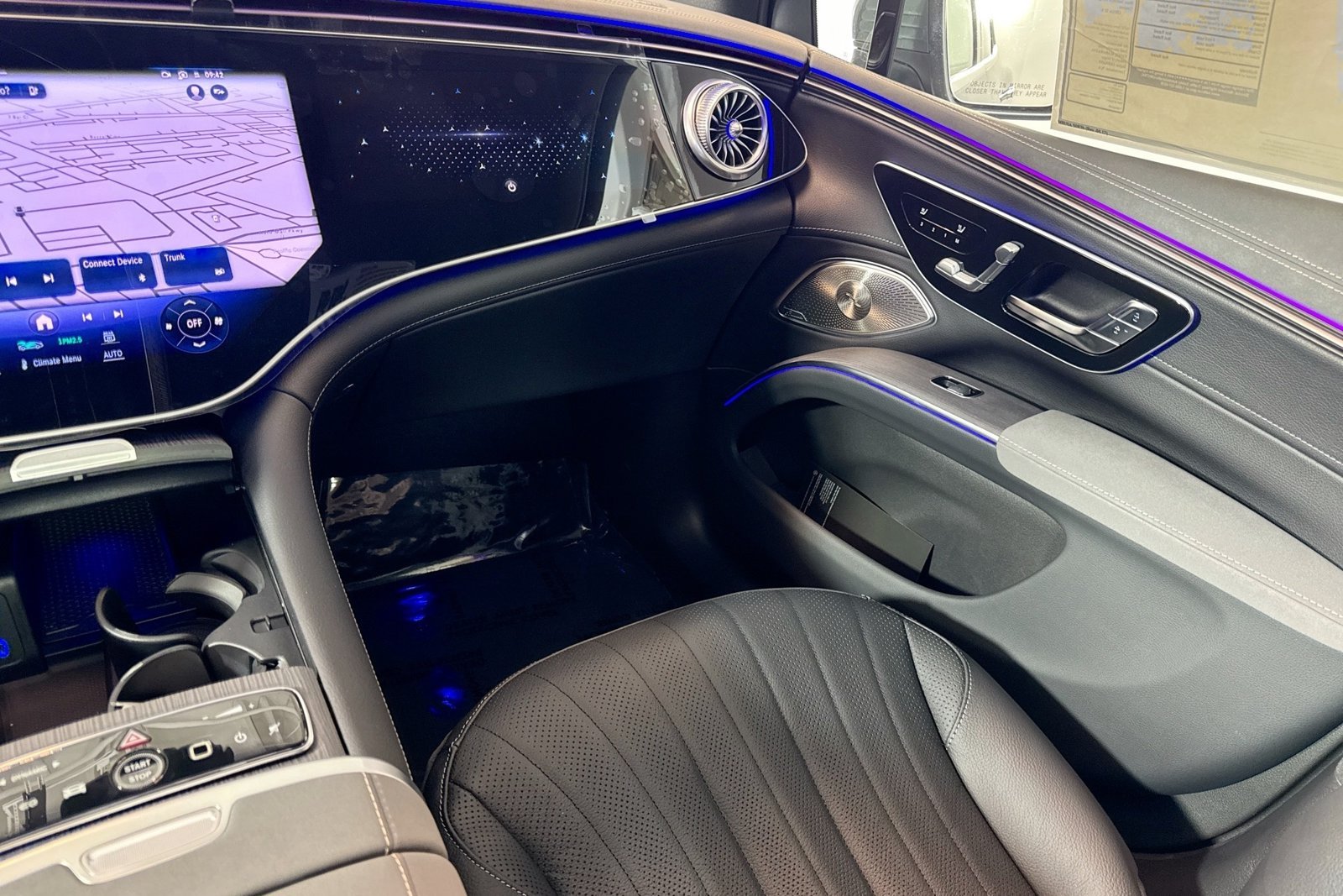 New 2026 Selenite Grey Metallic Mercedes-Benz EQS 400 image 21
