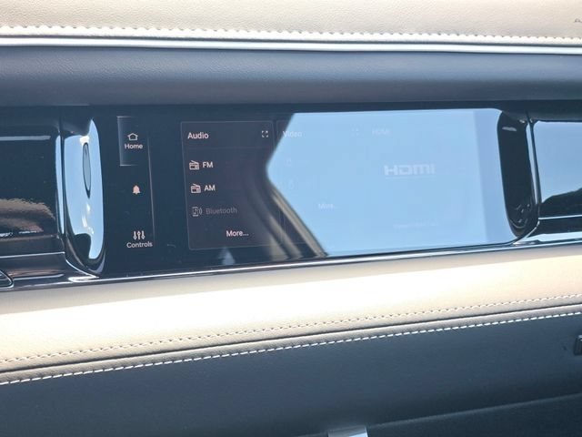 New 2026 Bright White Clear-Coat Exterior Paint RAM Limited image 16