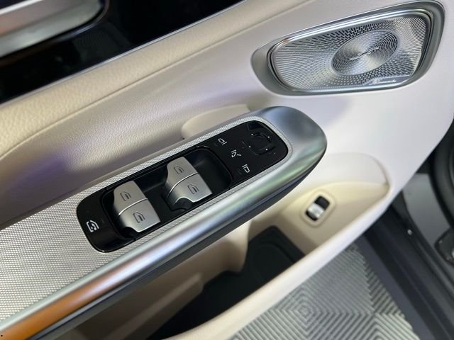 New 2026 Gray Mercedes-Benz GLC 300 image 19