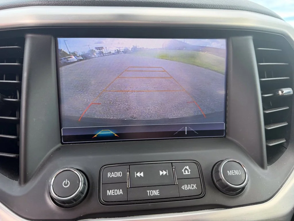 Used 2018 BLUE STEEL METALLIC GMC SLT image 21