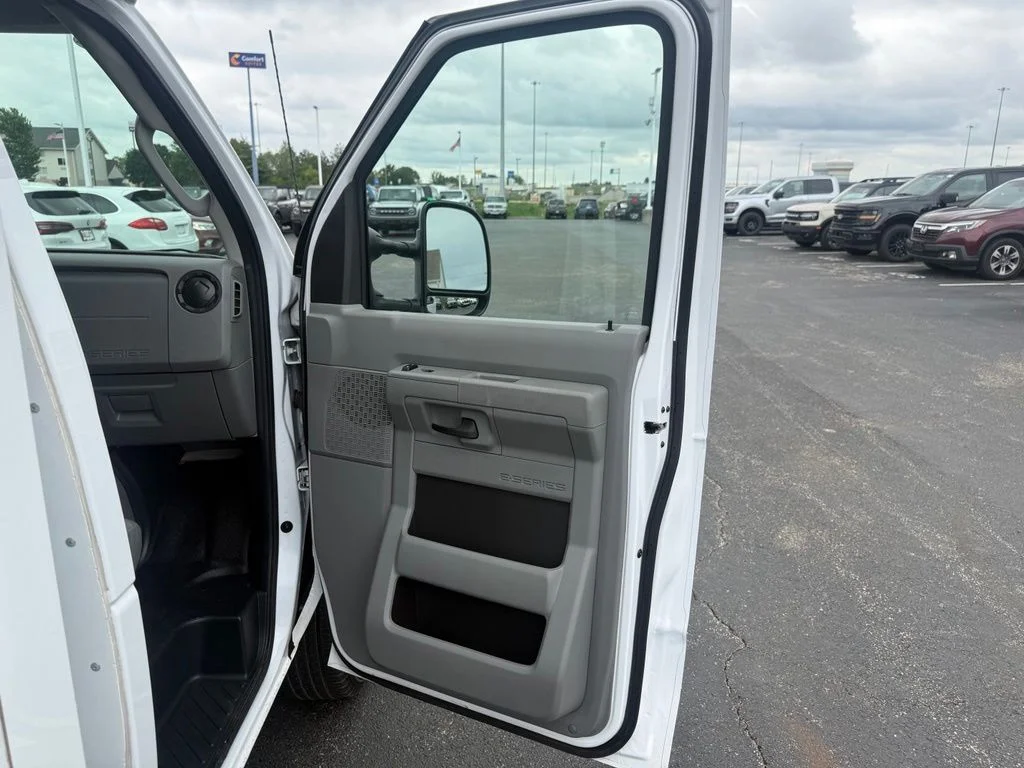 Used 2023 White Ford Base image 52