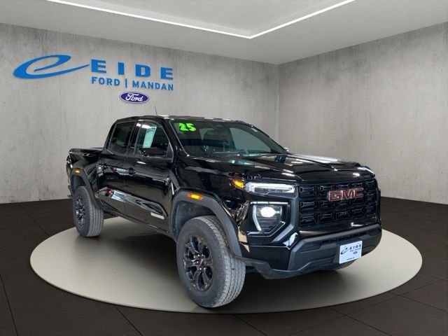 2025 GMC Canyon Elevation 4WD Crew Cab Short Box's photo