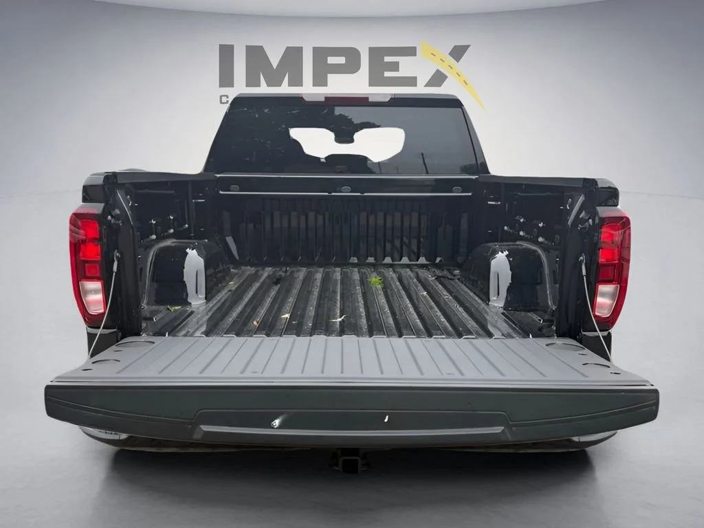 Used 2026 Onyx Black GMC Elevation image 29