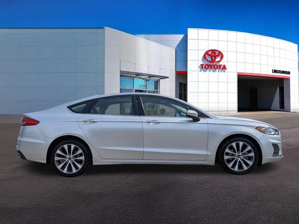 Used 2019 Silver Ford SE image 8