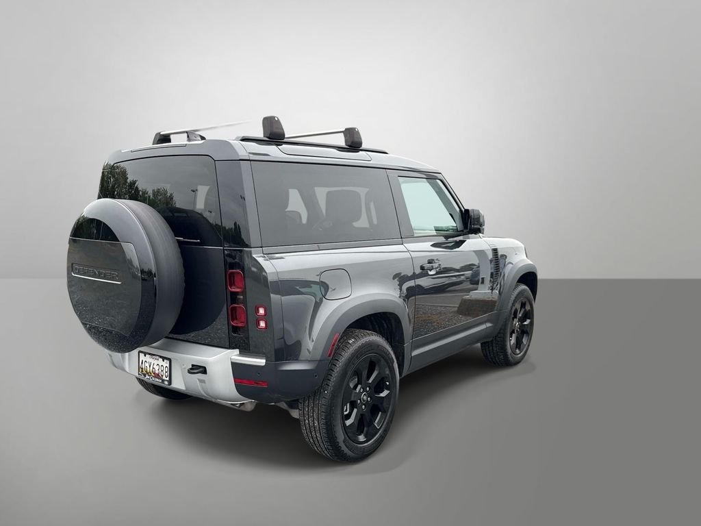 Used 2025 Gray Land Rover S image 4