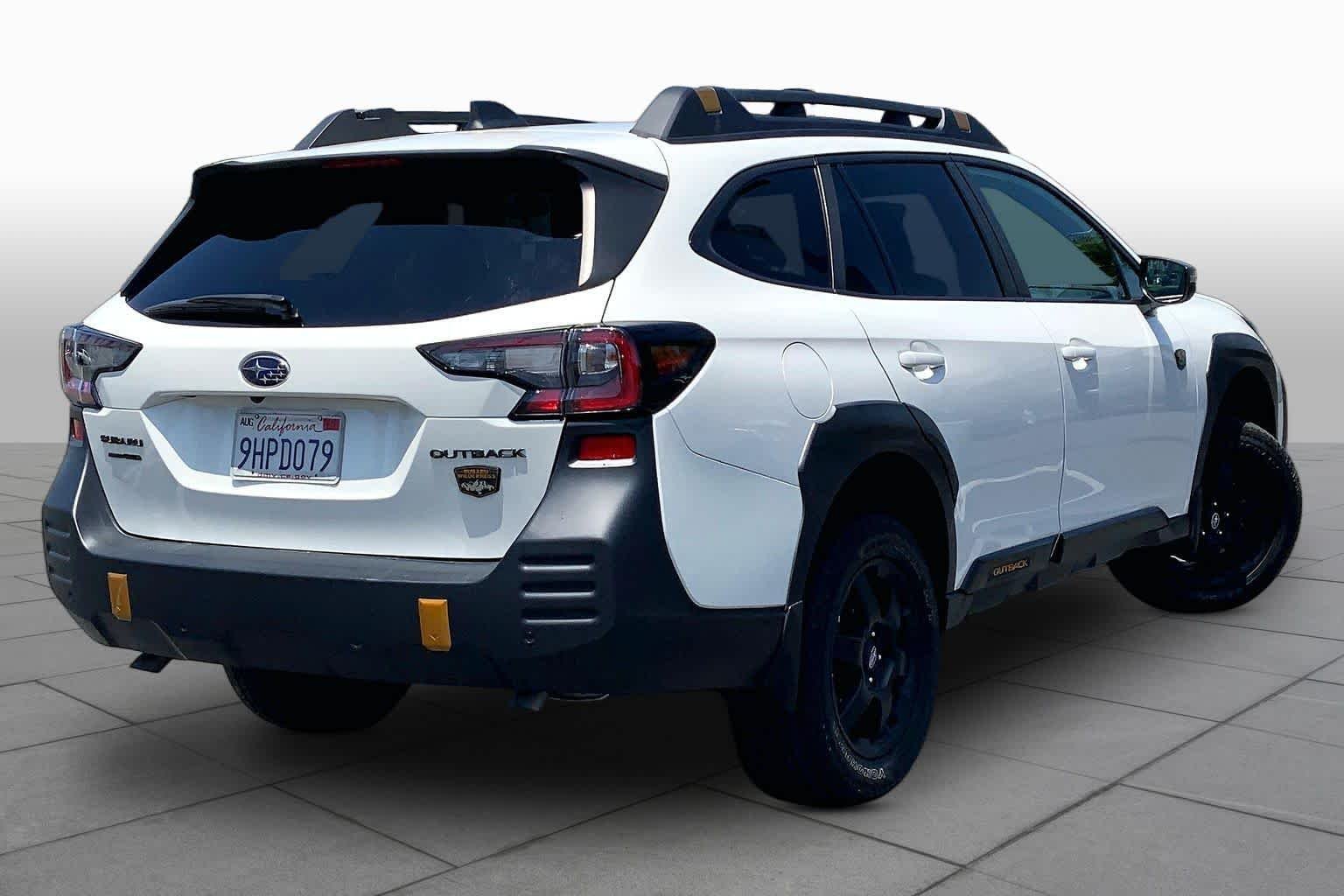 Used 2024 Crystal White Pearl Subaru Wilderness image 12