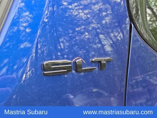 Used 2023 Blue GMC SLT image 5