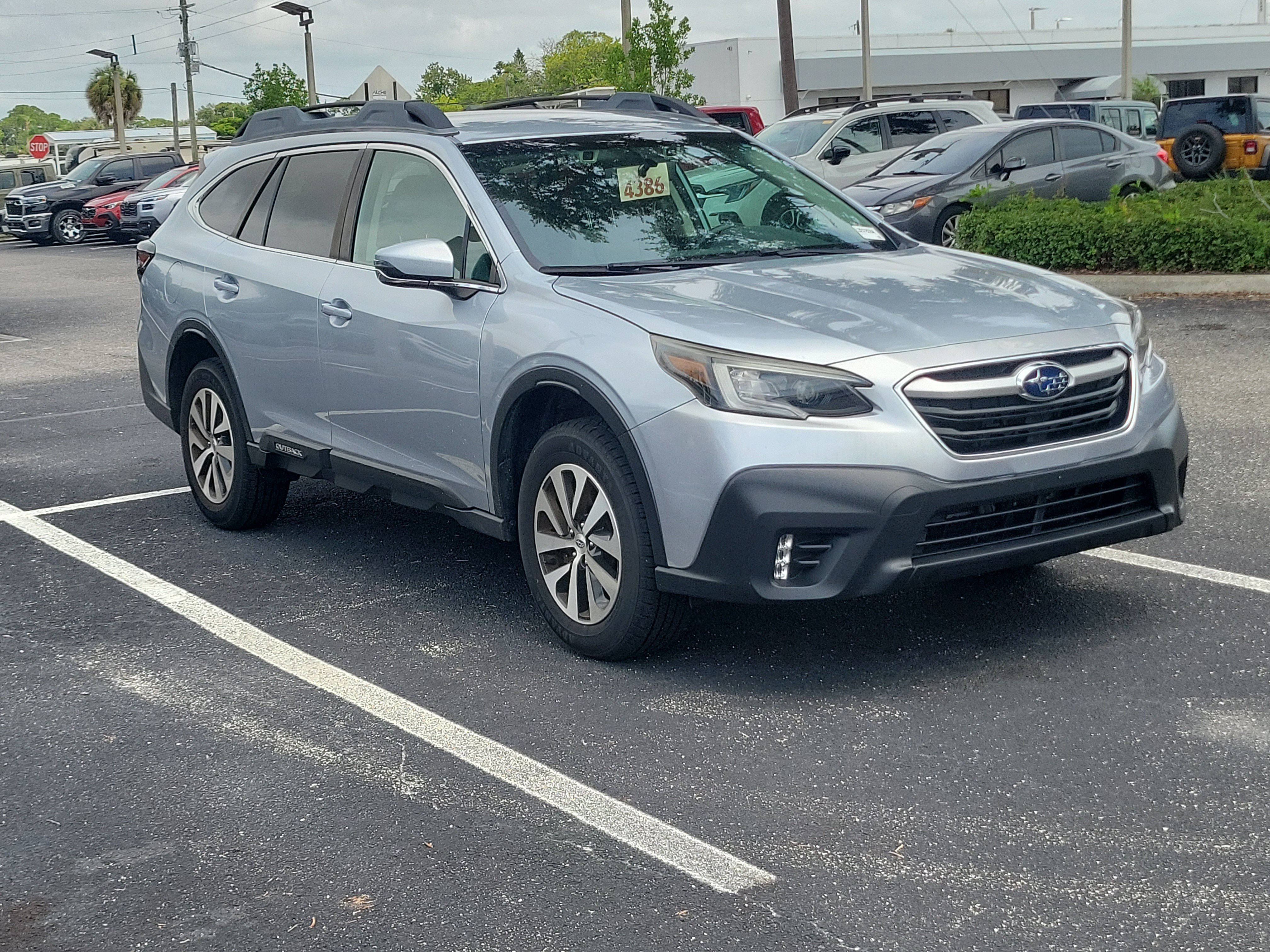 Used 2020 Ice Silver Metallic Subaru Premium image 2