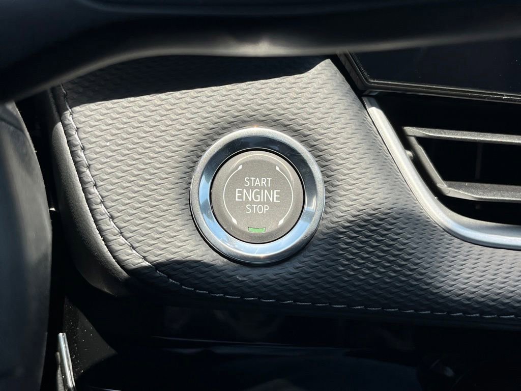 2026 Chevrolet Equinox LT - Photo 23