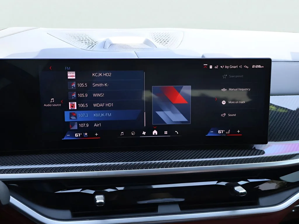 Used 2024 Alpine White BMW Competition image 22