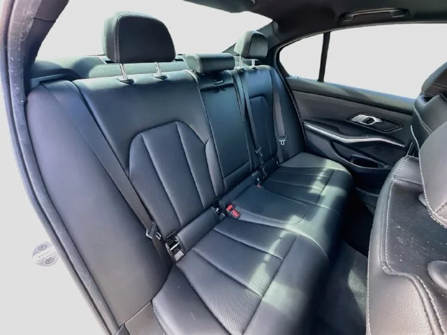 Used 2023 White BMW 330i image 26