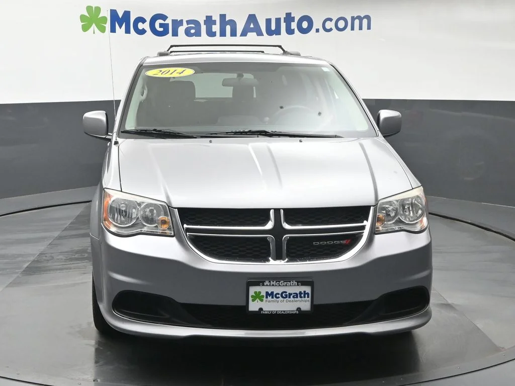 Used 2014 Silver Dodge SXT image 6