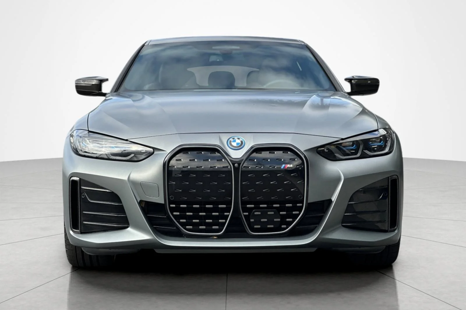 Used 2023 Frozen Pure Grey II Metallic BMW M50 image 8