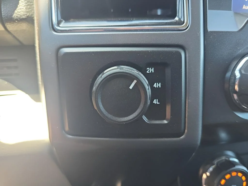 Used 2019 Silver Ford  image 18
