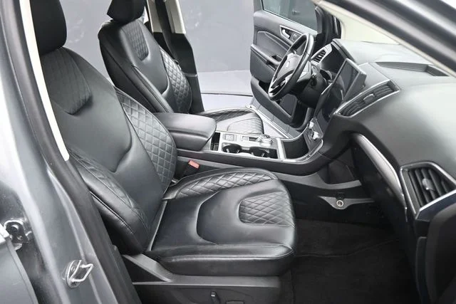 Used 2024 Silver Ford Titanium image 14