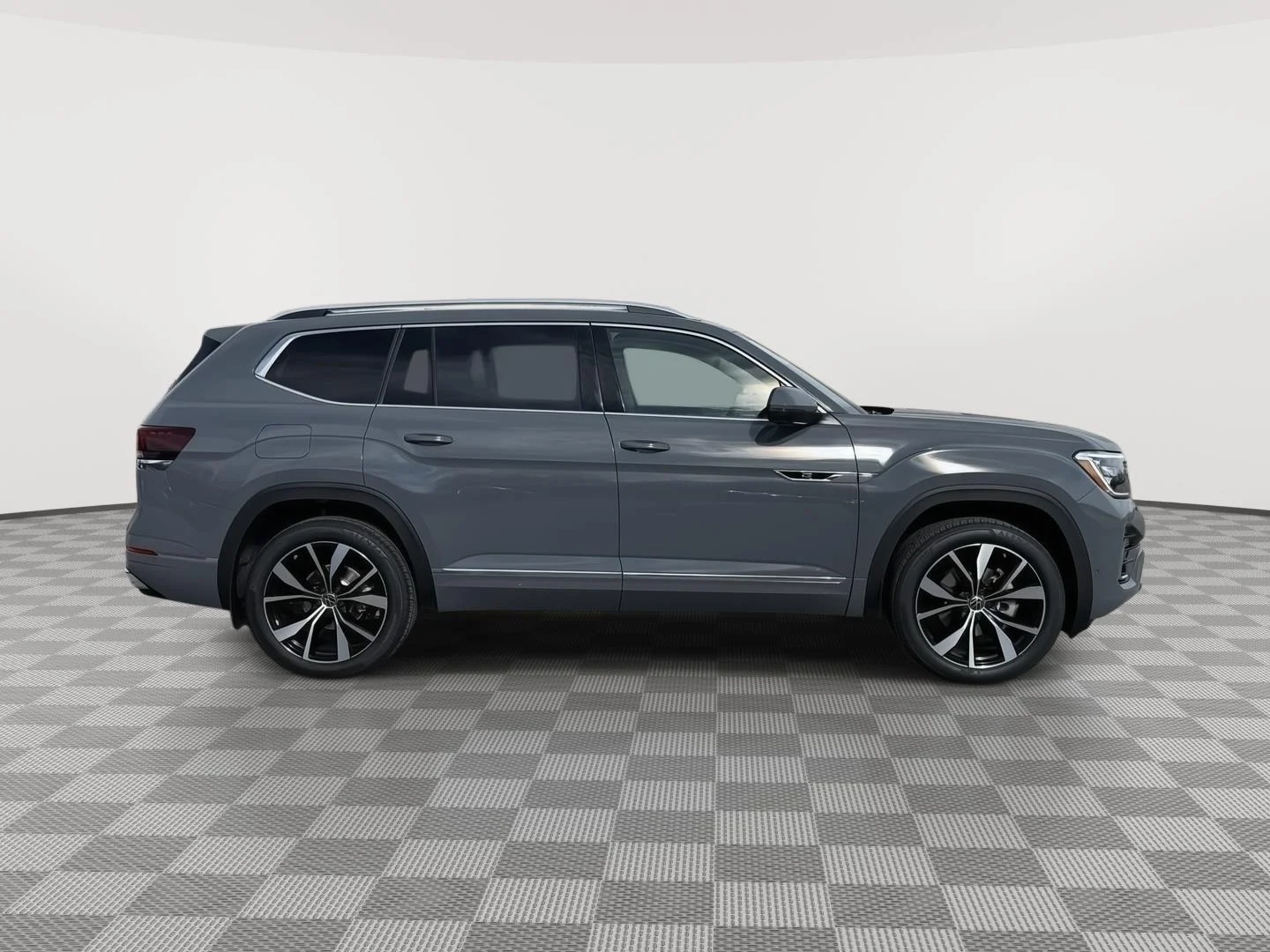 New 2026 Pure Gray Volkswagen 2.0T SEL Premium R-Line image 2