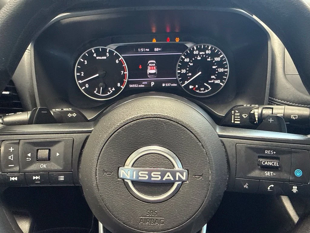 Used 2024 Silver Nissan SV image 31