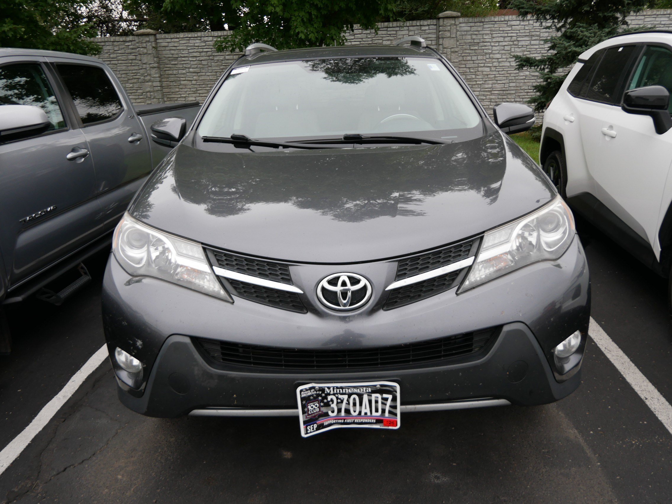 Used 2015 Magnetic Gray Metallic Toyota Limited image 2