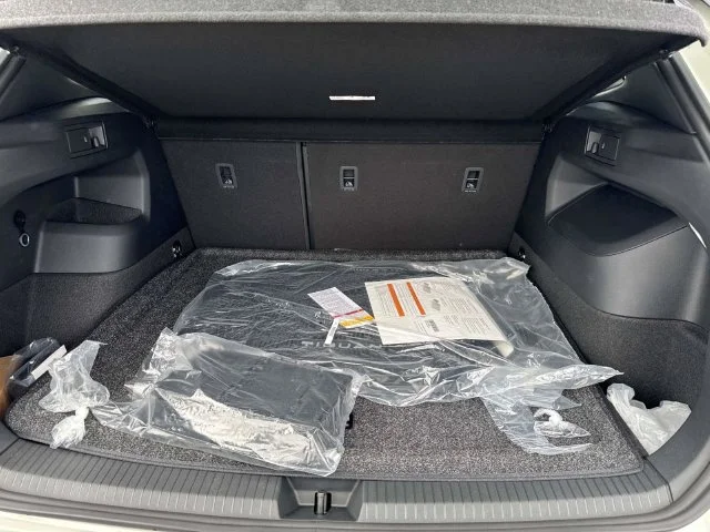 2026 Volkswagen Tiguan photo 5