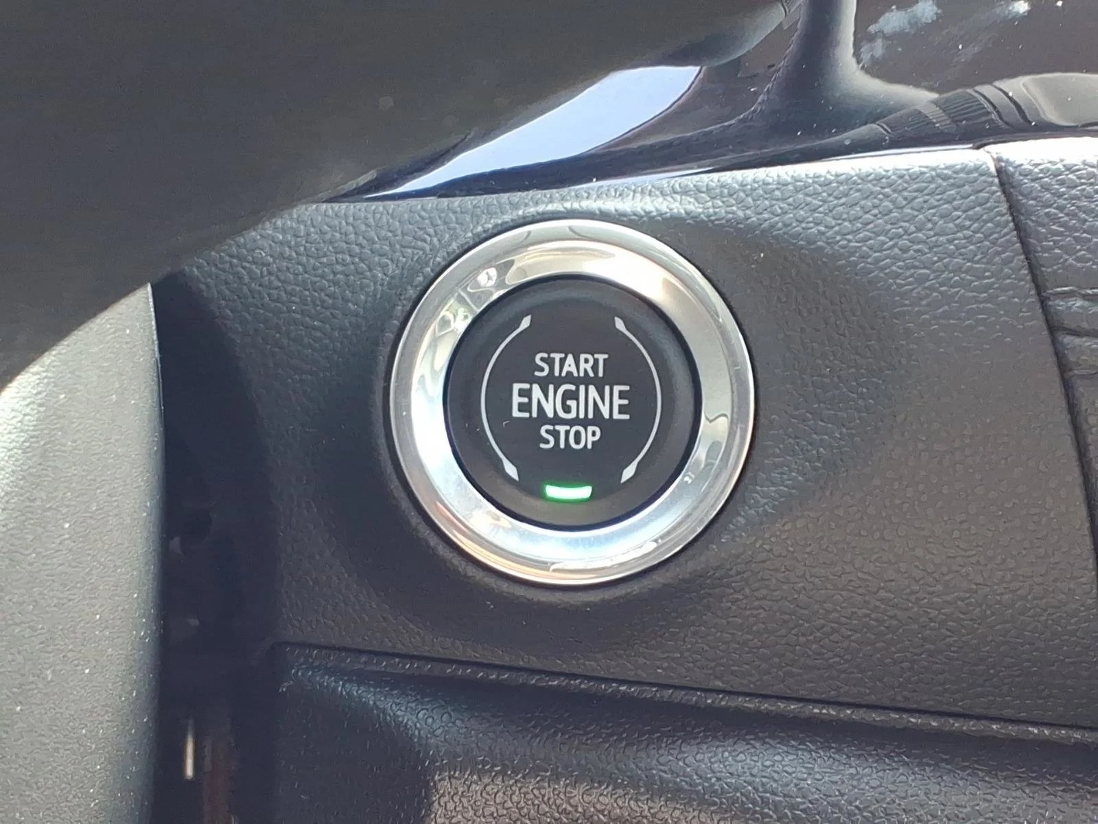 Used 2023 Ebony Twilight Metallic Buick Essence image 15