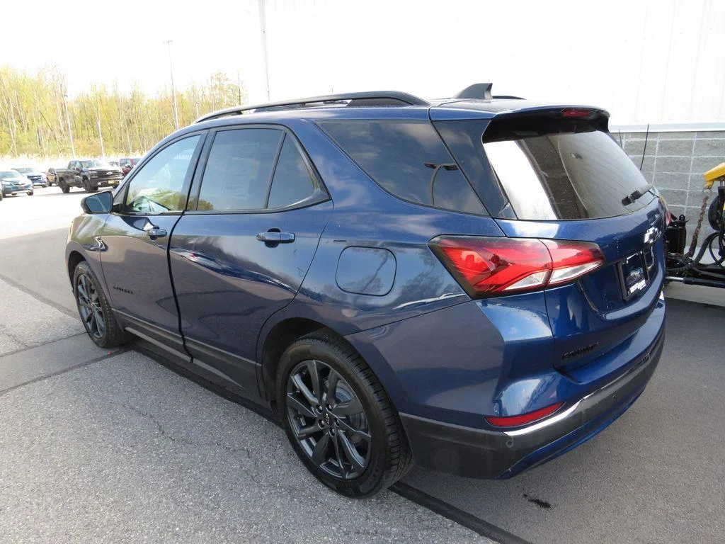 Used 2023 Blue Chevrolet RS image 13