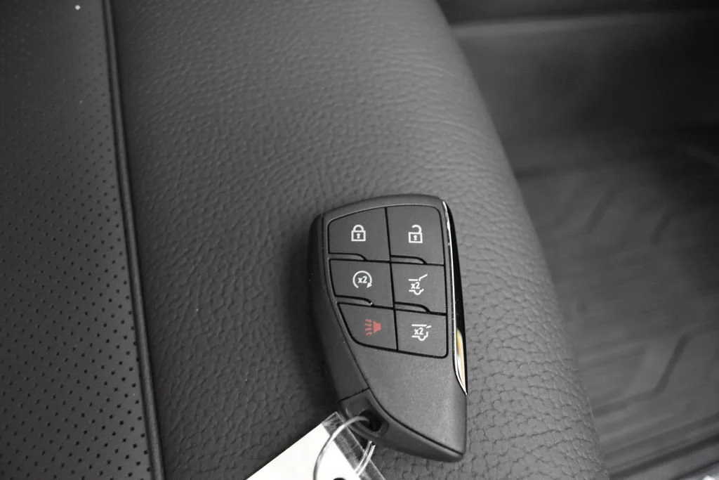 2026 GMC Yukon Denali - Photo 28