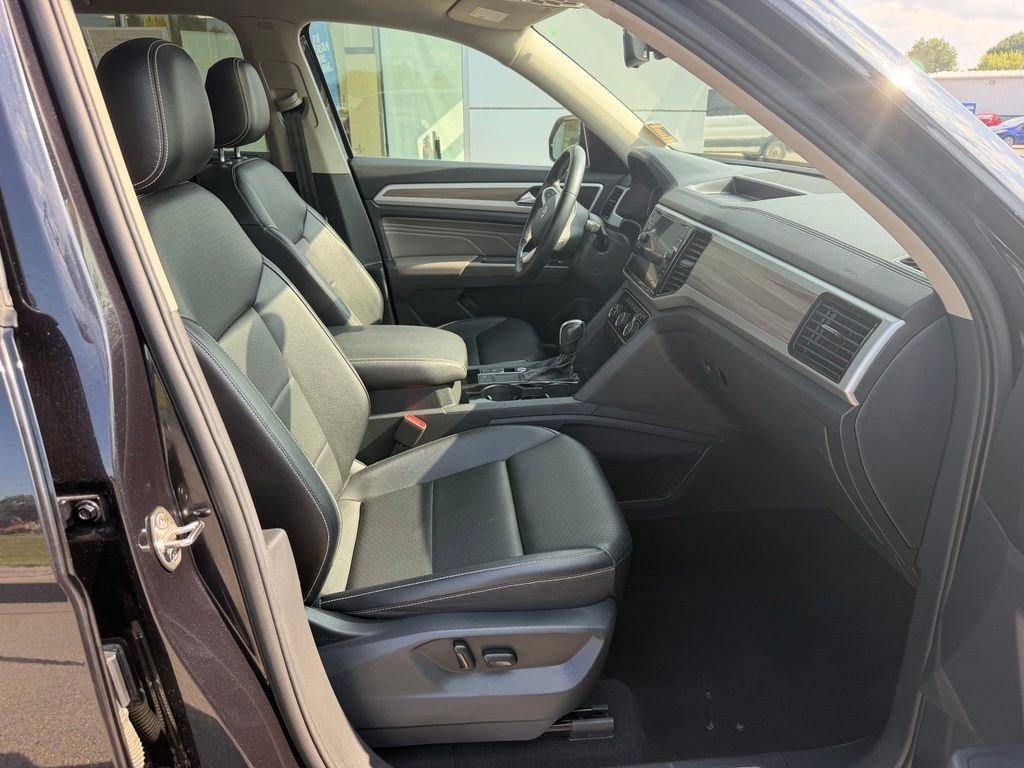 2021 Volkswagen Atlas SEL - Photo 25