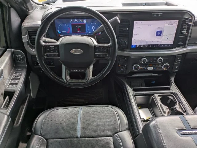 Used 2025 Avalanche Ford Platinum image 11