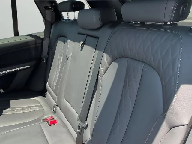 2025 BMW X5 50e - Photo 38