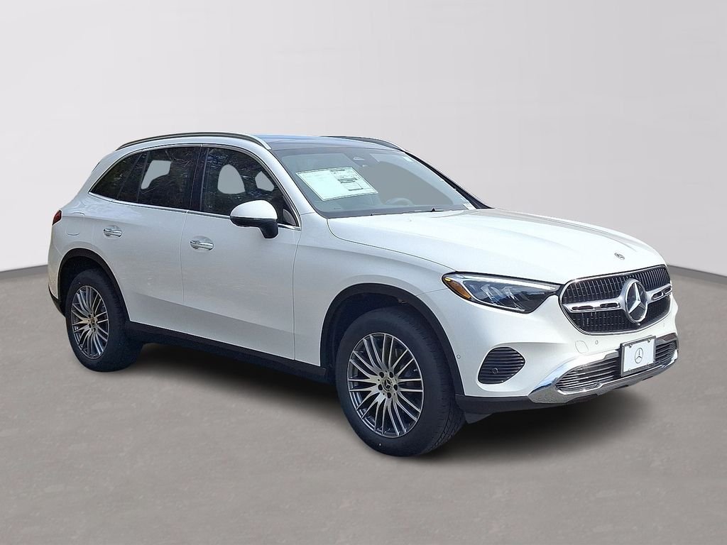 New 2026 Polar White Mercedes-Benz GLC 300 image 2
