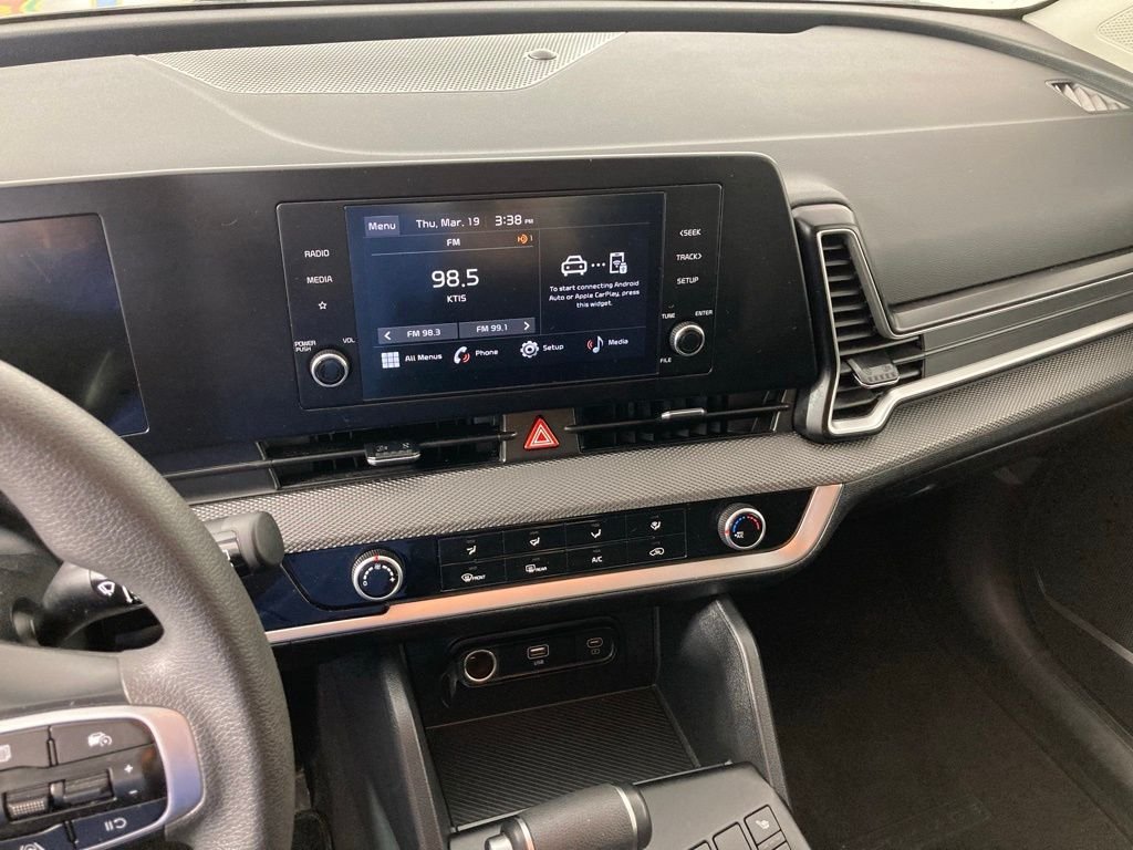 Used 2025 Kia Sportage LX with VIN KNDPUCDF9S7370389 for sale in Stillwater, Minnesota