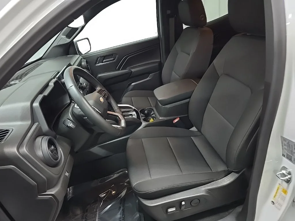 Used 2026 White Chevrolet Work Truck image 32