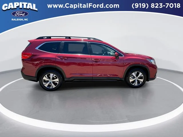 Used 2022 Red Subaru Premium image 9