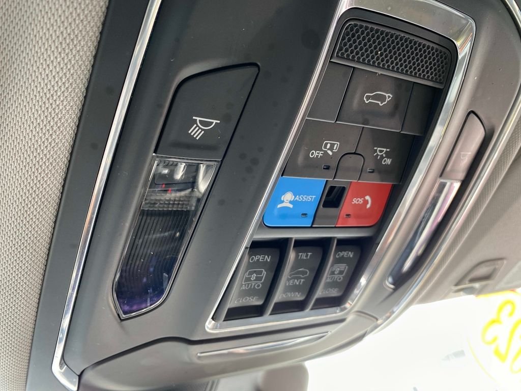Used 2023 Black Jeep Limited image 32