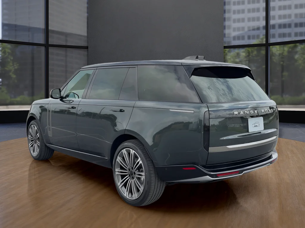 New 2026 Green Land Rover SE image 7
