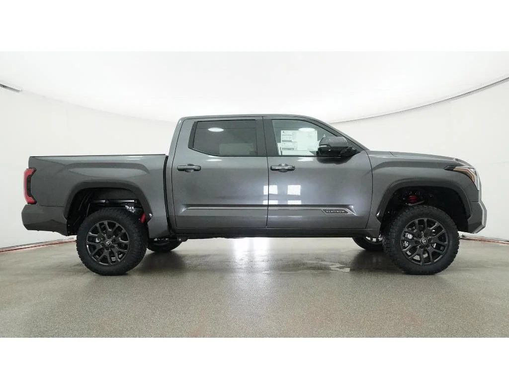 New 2026 Magnetic Gray Metallic Toyota Platinum image 27